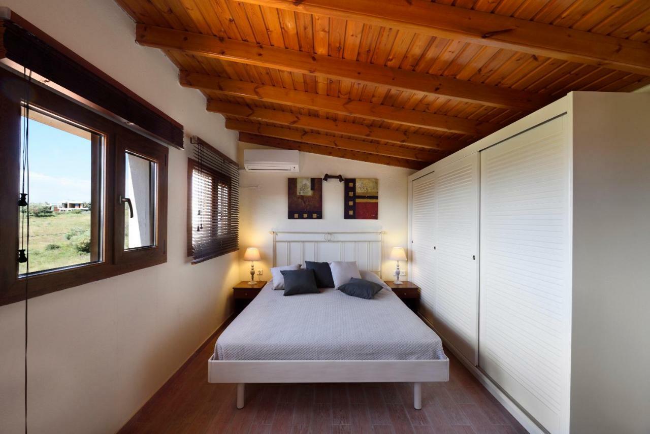Sani Beach Villa ภายนอก รูปภาพ
