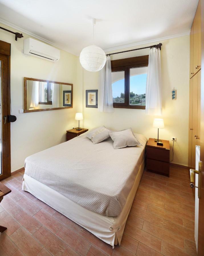 Sani Beach Villa ภายนอก รูปภาพ